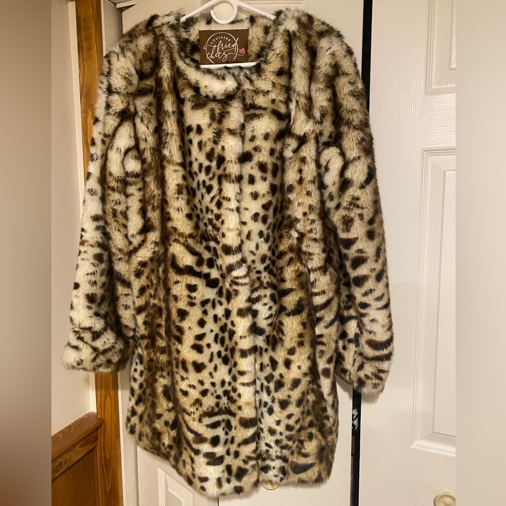 Leopard print faux fur coat